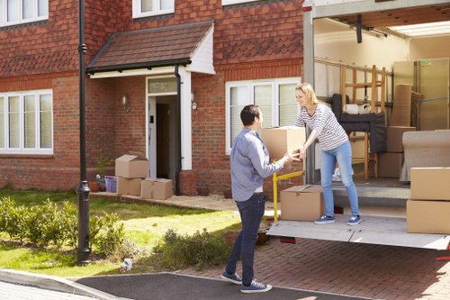 Dependable Man With A Van Ilford service for local moves and deliveries